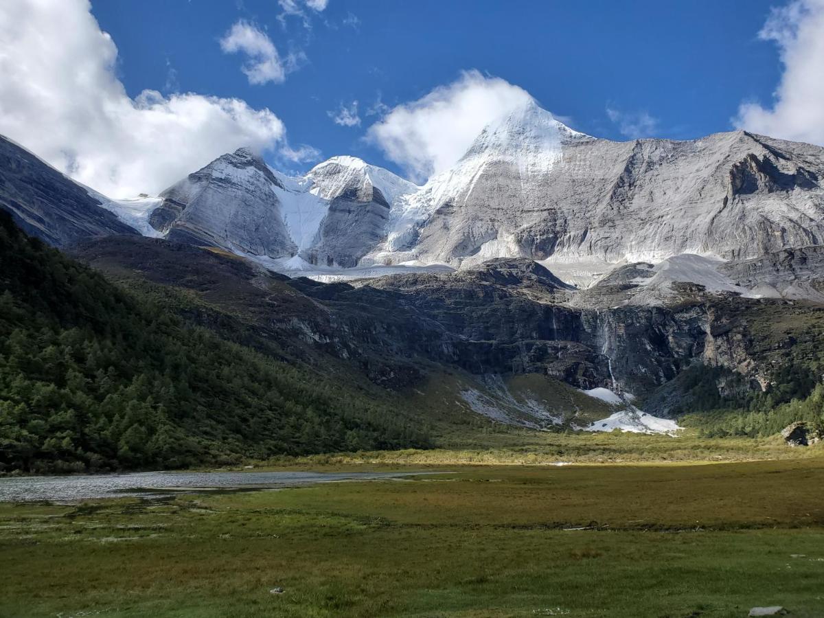 Masherbrum Outdoor Travelling Hostel Chengdu Exterior foto